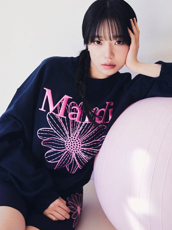SWEATSHIRT FLOWERMARDI NEEDLEWORK_NAVY FUCHSIA