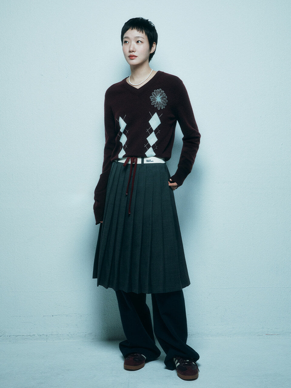 WOOL PLEATED MIDI SKIRT CONTRAST WAISTBAND_CHARCOAL
