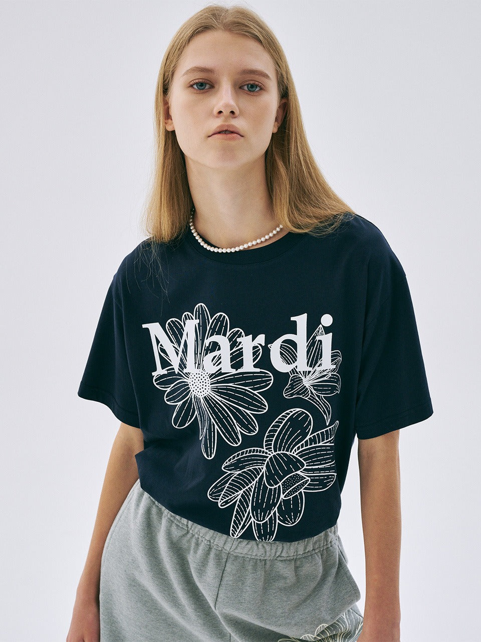 TSHIRT TRIPLE FLOWER_NAVY WHITE