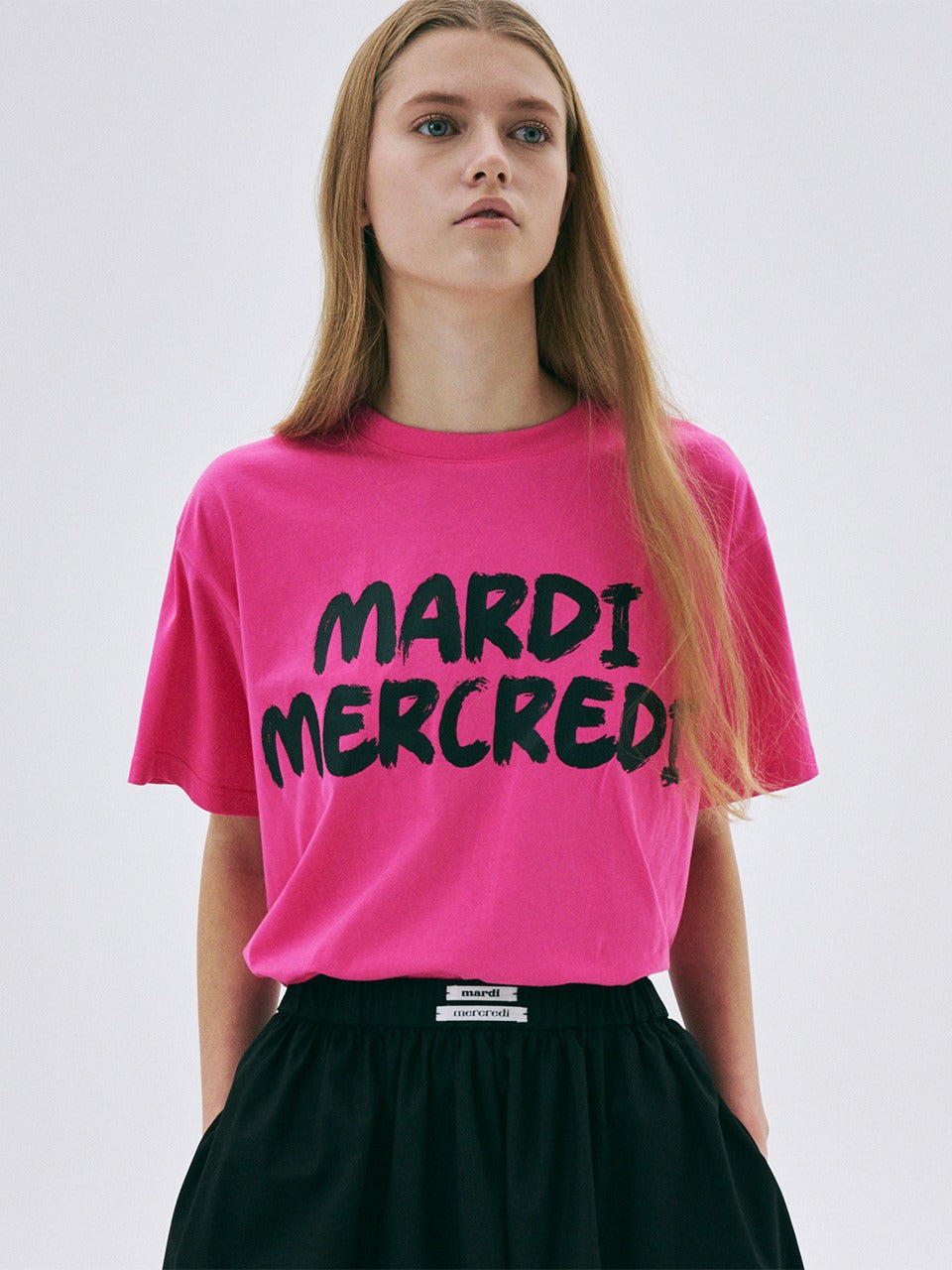 TSHIRT BRUSH LOGO_PINK BLACK