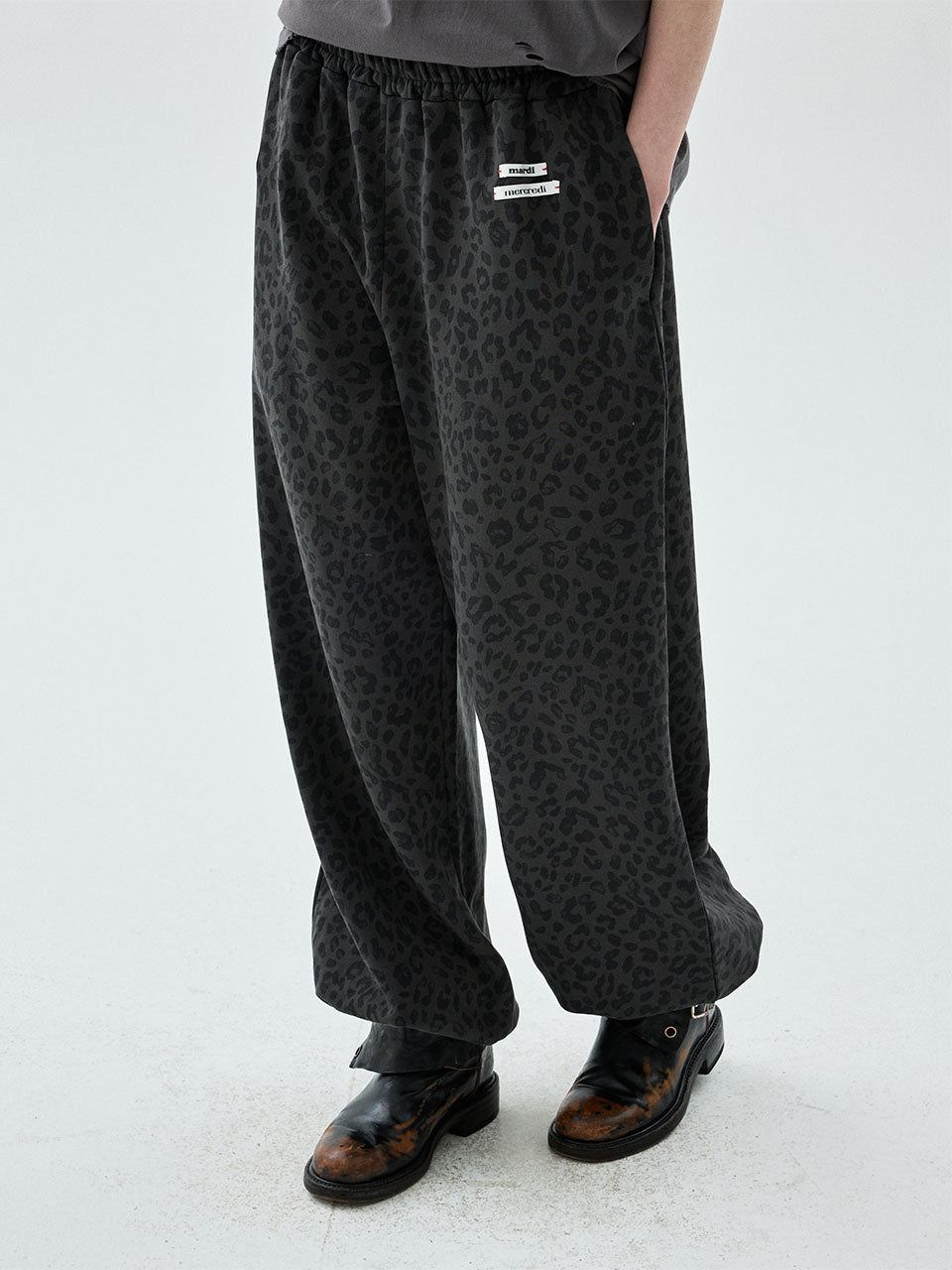 JOGGER PANTS LEOPARD DOUBLE LABEL_CHARCOAL