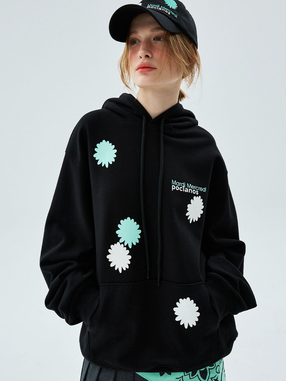 OVERSIZED HOODY POCLANOS X MARDI_BLACK