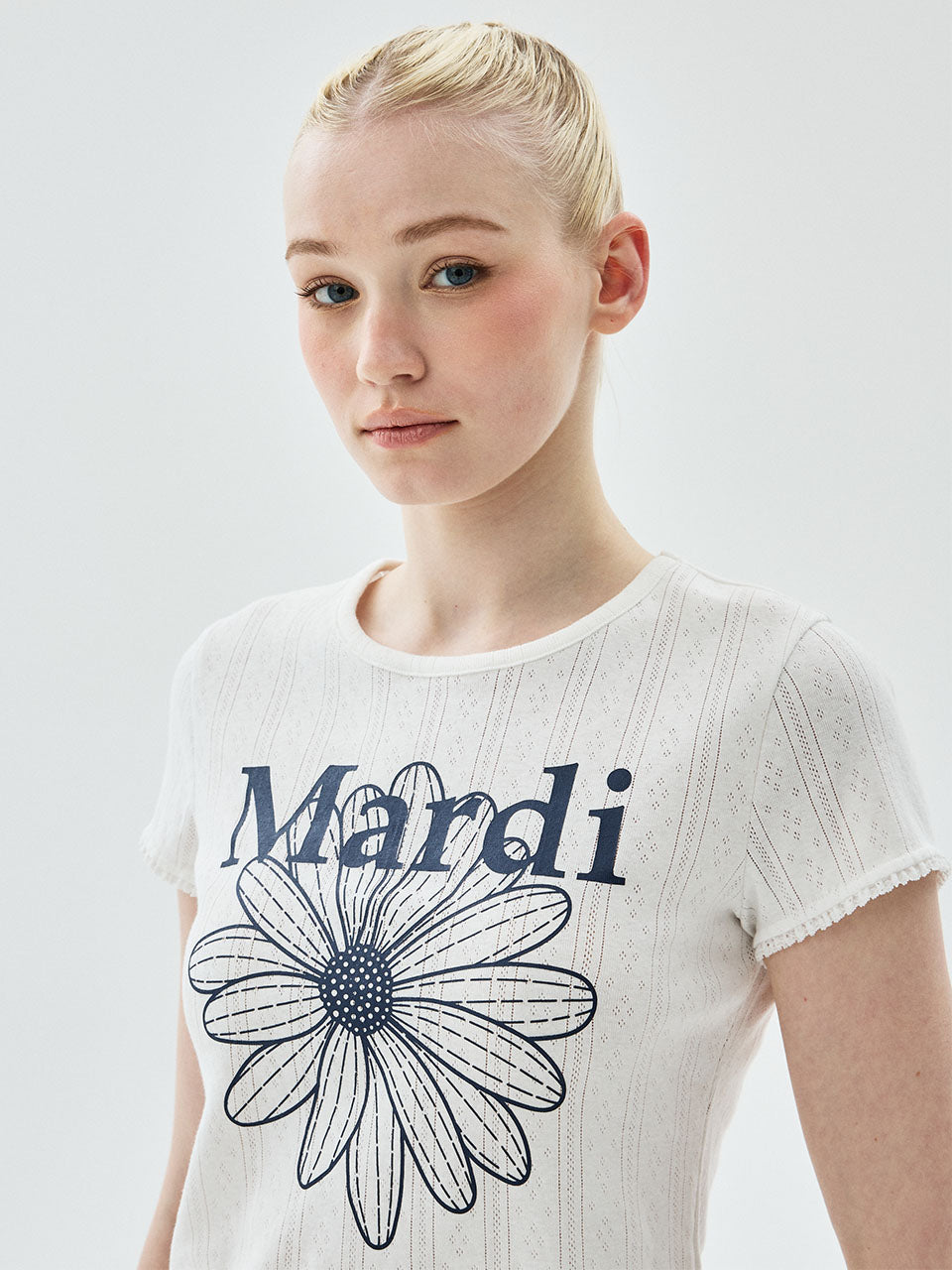 SLIM FIT TOP EYELET FLOWERMARDI_IVORY NAVY