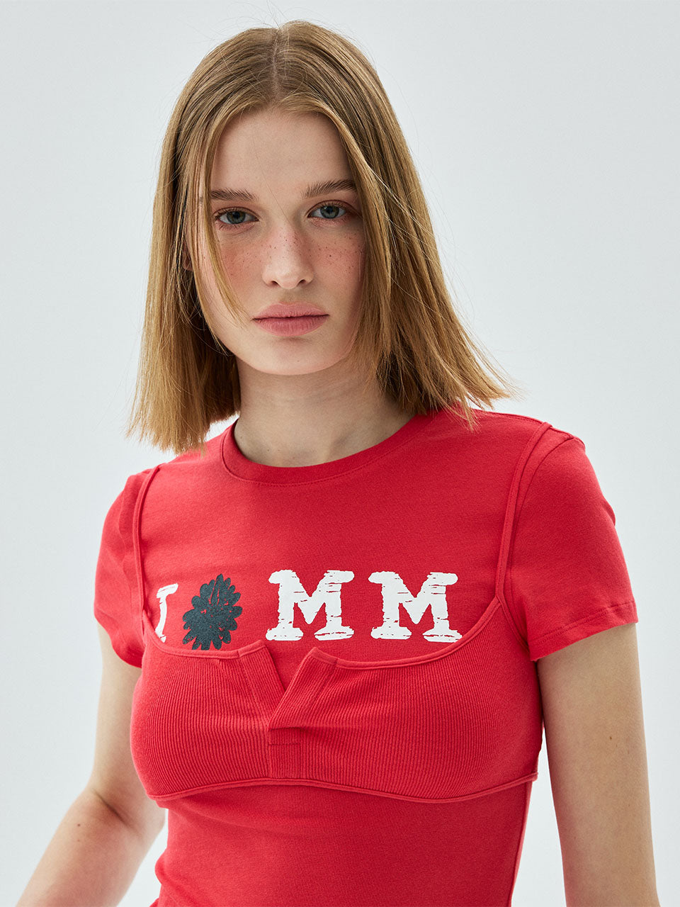 TSHIRT CRACKED IFMM LAYERED DETAIL_RED