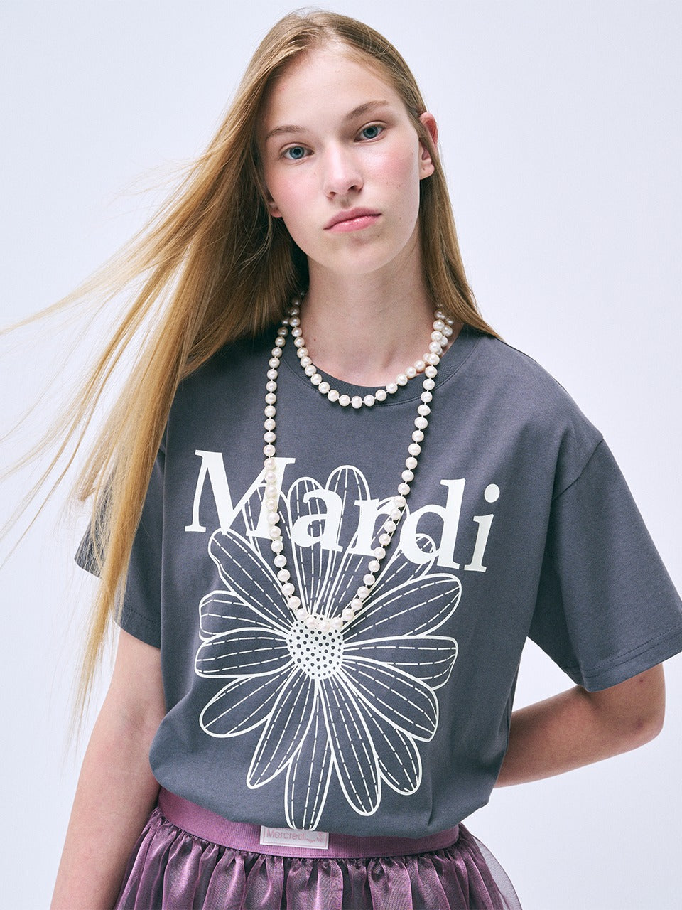 TSHIRT FLOWERMARDI_CHARCOAL IVORY