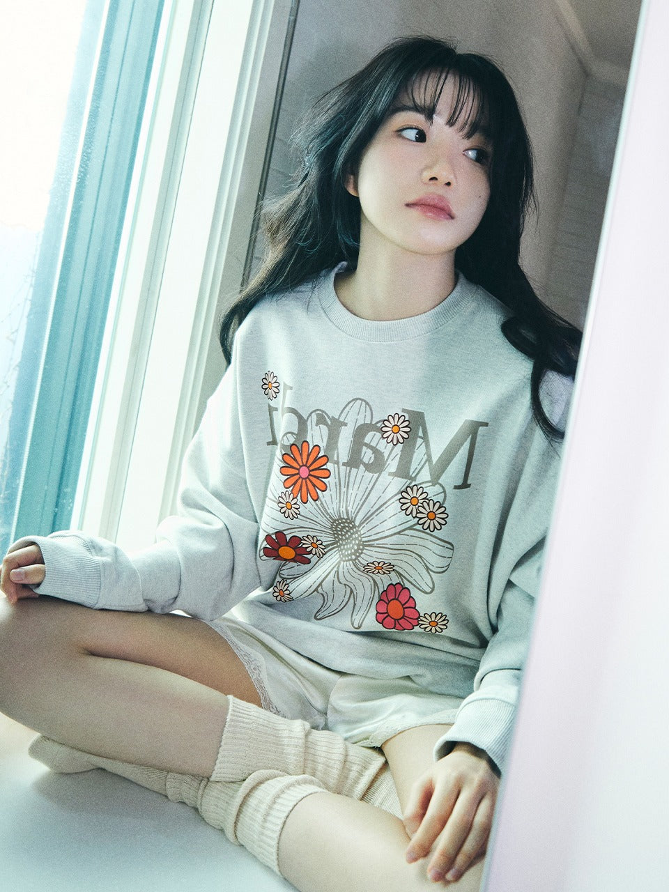 SWEATSHIRT FLOWERMARDI BLOSSOM_OATMEAL TAUPE