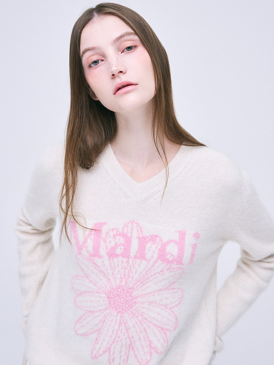 RACCOON BLENDED V NECK FLOWERMARDI_IVORY PINK